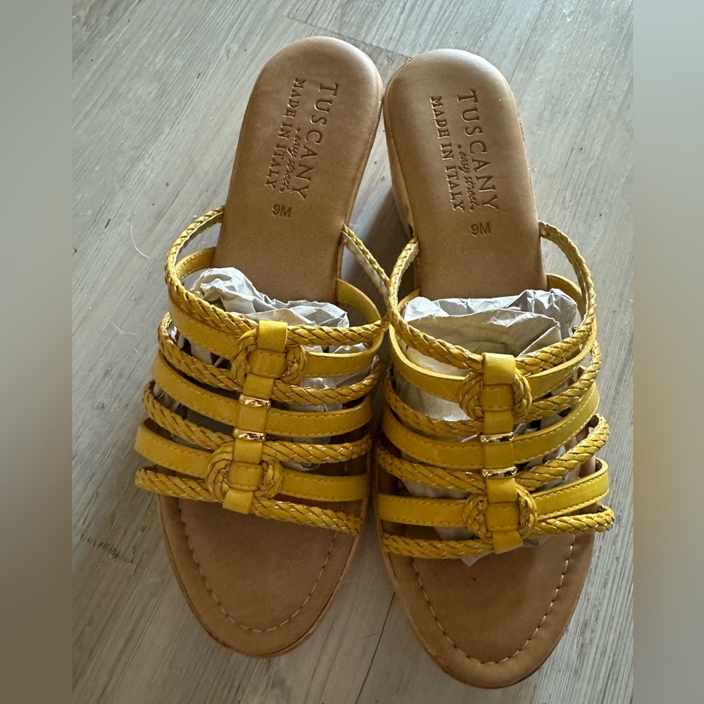 Tuscany sandals